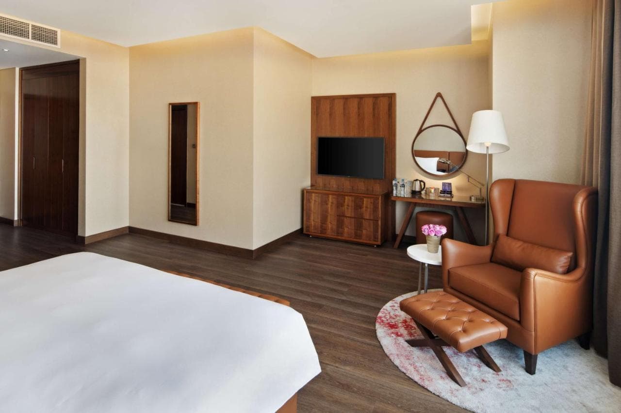 Radisson Blu Hotel, Dubai Canal View - Hauptbild